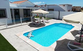 Ideal For Family Holidays, Near Beach And Golf- Casa James