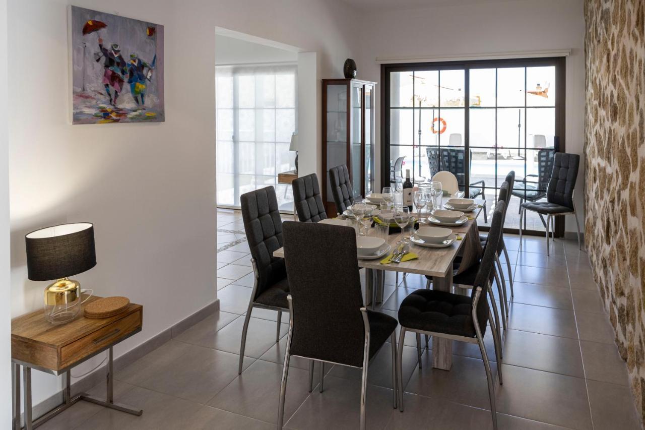 Ideal For Family Holidays, Near Beach And Golf- Casa James La Guirra Exterior photo