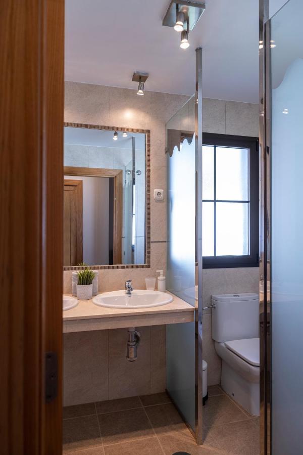 Ideal For Family Holidays, Near Beach And Golf- Casa James La Guirra Exterior photo